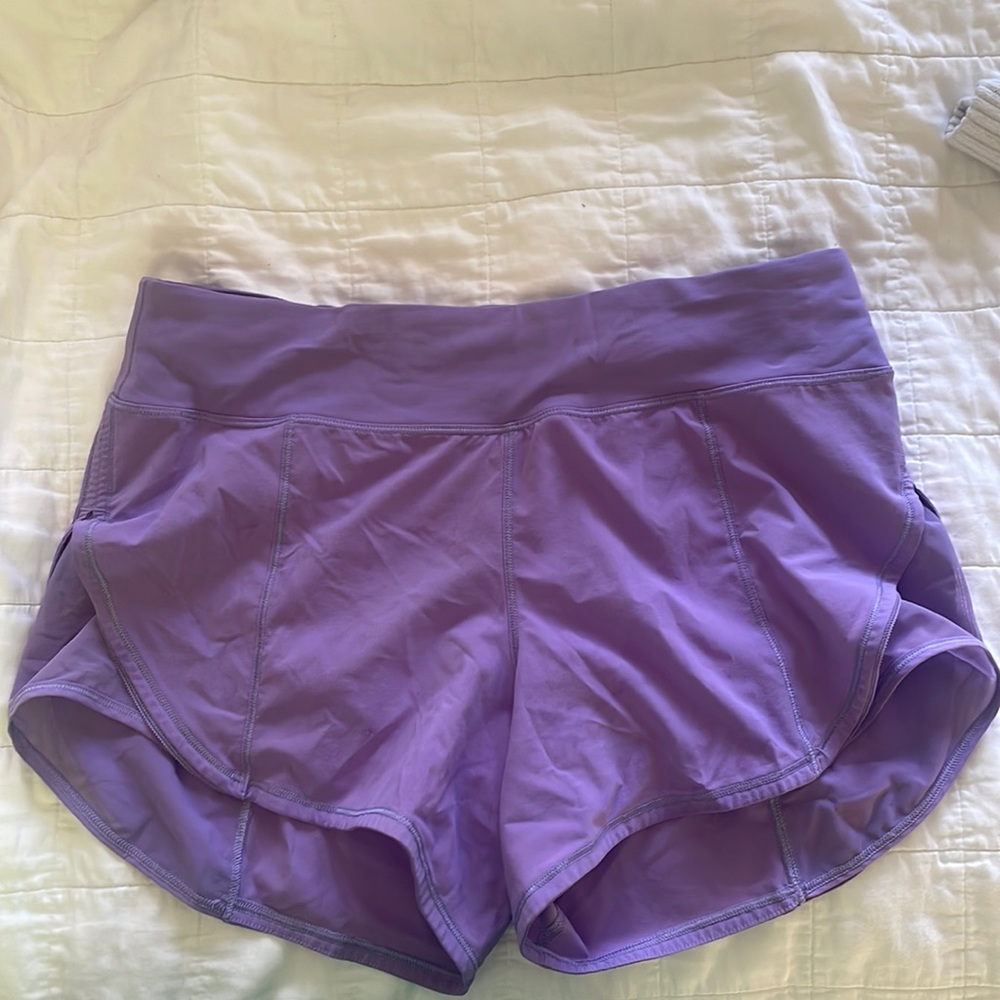 lilac purple lululemon short. too big for me. perfect condition